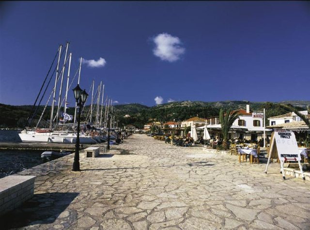 sivota Sivota promenade